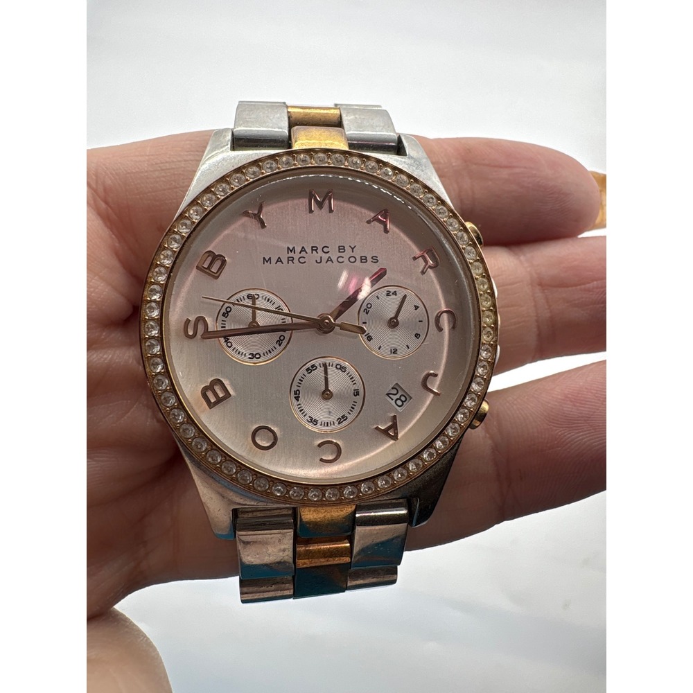 Marc By Marc Jacobs MBM3106 Men Watch Silver Rose Gold Two Tone Chronograph 40mm